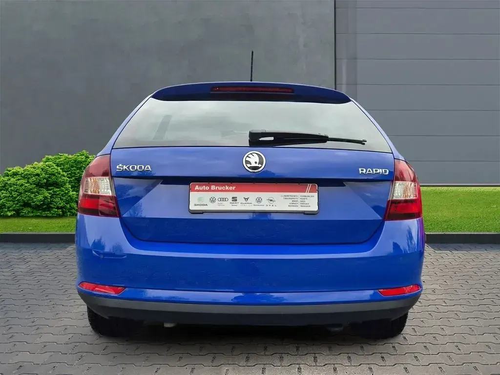 Gebraucht Skoda Rapid Clever 90 PS (66 kW) 2018 Blau Kleinwagen