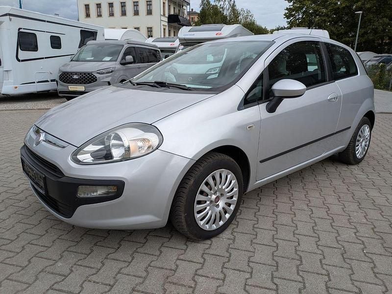 Silber Gebraucht 2010 Fiat Punto Evo Dynamic Kleinwagen | 2.490 € (Superpreis) - Bild 1/4