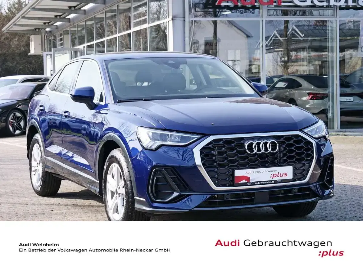 Gebraucht Audi Q3 150 PS (110 kW) 2025 Navarrablau metallic SUV