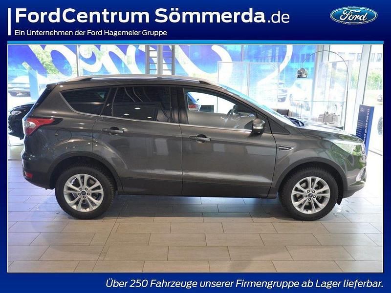 Gebraucht Ford Kuga Titanium 150 PS (110 kW) 2019 Magneticgrau metallic SUV