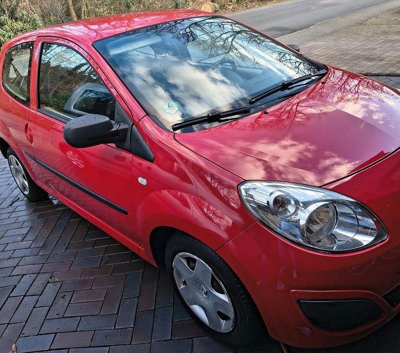 Gebraucht Renault Twingo Authentique 58 PS (42 kW) 2010 Rot Kleinwagen