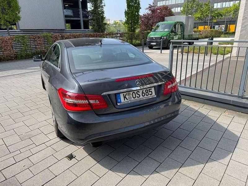 Second-hand Mercedes E200 184 CP (135 kW) 2013 Gri Coupe