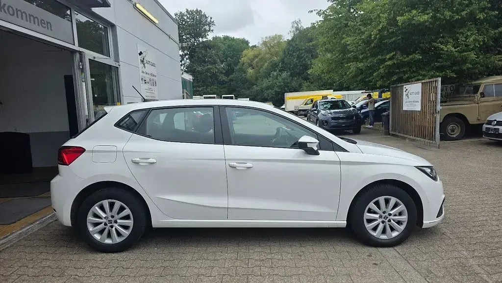 Gebraucht Seat Ibiza Style 80 PS (58 kW) 2022 Weiß Kleinwagen