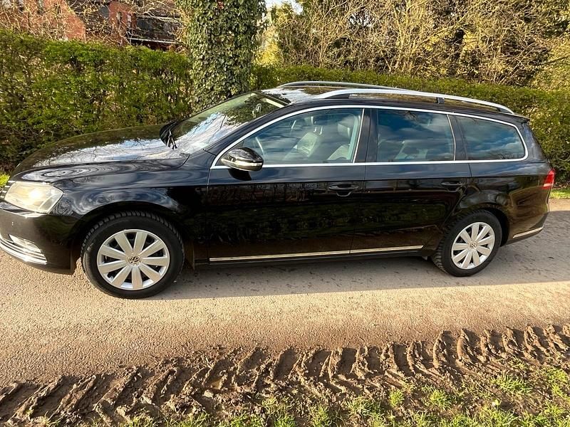 Gebraucht VW Passat 170 PS (125 kW) 2011 Schwarz Kombi