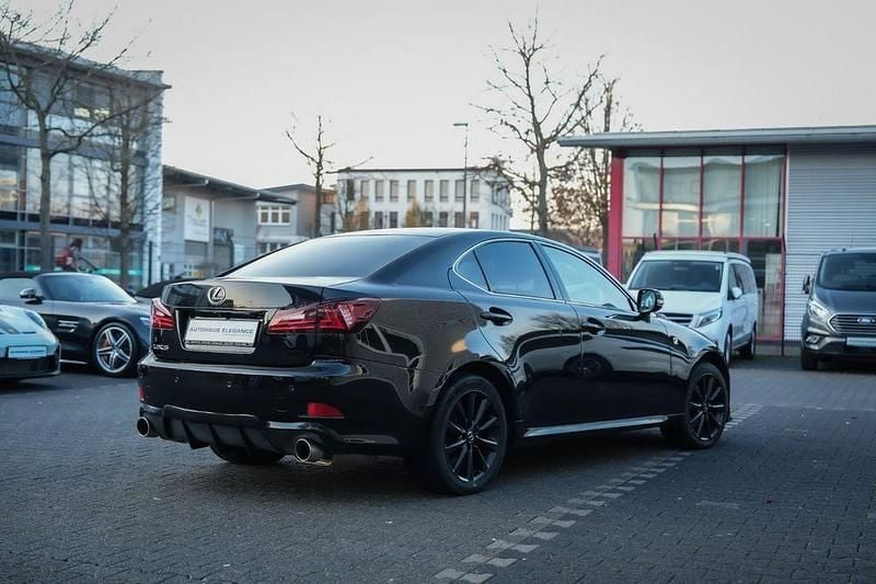 Gebraucht Lexus IS220d 177 PS (130 kW) 2010 Schwarz Limousine