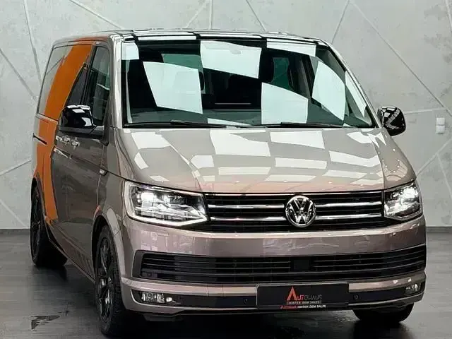 Gebraucht VW Multivan 2018 Beige Van / Kleinbus