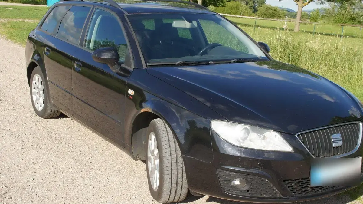 Gebraucht Seat Exeo Style 143 PS (105 kW) 2011 Schwarz Kombi