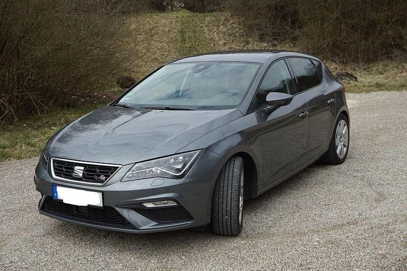 Gebraucht Seat Leon FR 150 PS (110 kW) 2017 Grau Limousine
