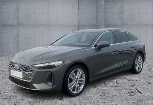 Gebraucht Audi A5 Ambiente 204 PS (150 kW) 2025 Grau Kombi