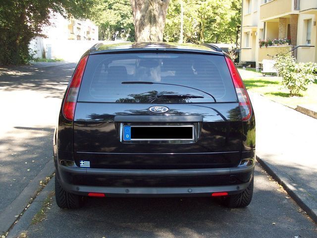 Gebraucht Ford Focus Sport 116 PS (85 kW) 2005 Schwarz Kombi