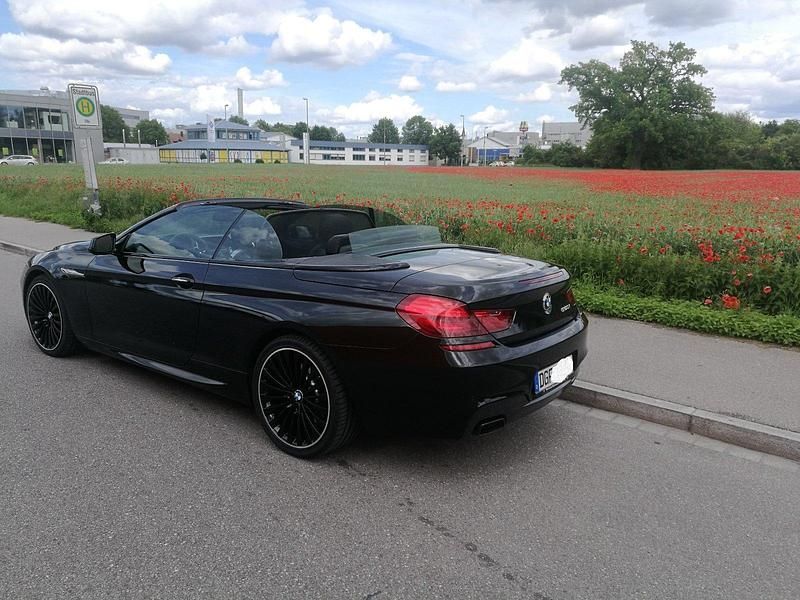 Schwarz Gebraucht 2015 BMW 650 Cabriolet M Sport Cabrio | 44.600 € - Bild 1/4