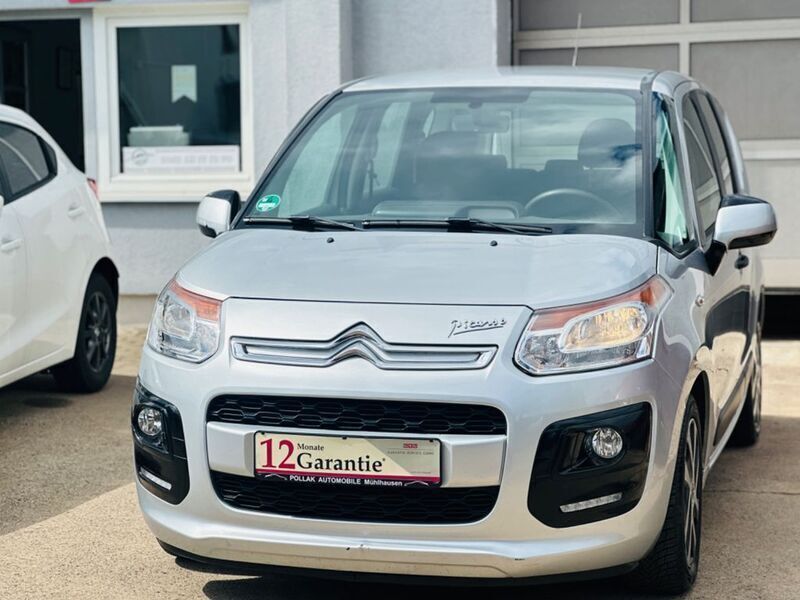 Grau Gebraucht 2013 Citroën C3 Picasso Tendance Van / Kleinbus | 3.999 € (Guter Preis) - Bild 1/4