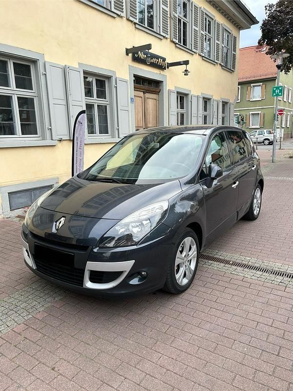 Grau Gebraucht 2011 Renault Scénic III Van / Kleinbus | 3.450 € (Superpreis) - Bild 1/4
