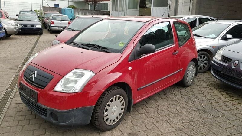 Gebraucht Citroën C2 60 PS (44 kW) 2004 Rot Kleinwagen