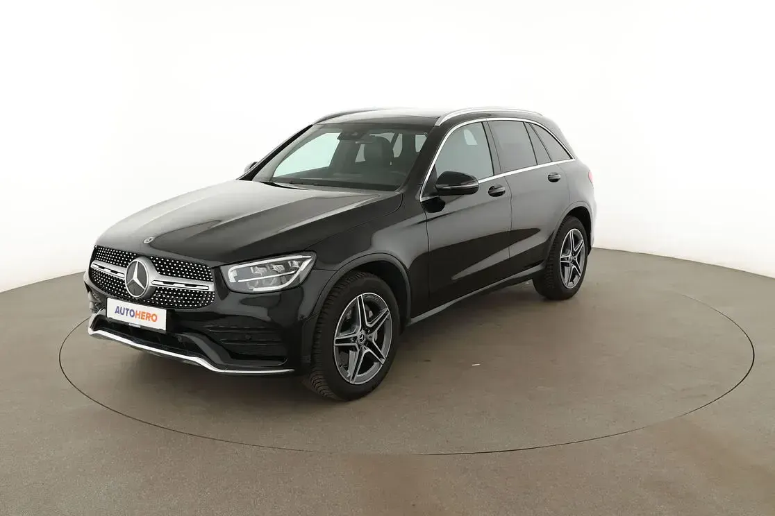 Gebraucht Mercedes GLC200 AMG line 211 PS (155 kW) 2022 SUV