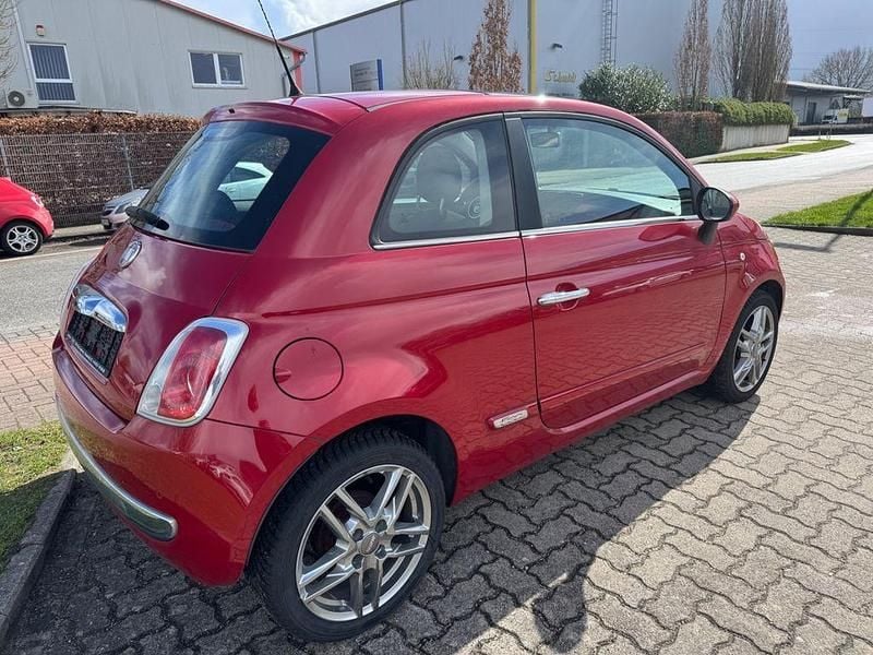 Gebraucht Fiat 500 Pop 69 PS (50 kW) 2011 Rot Kleinwagen