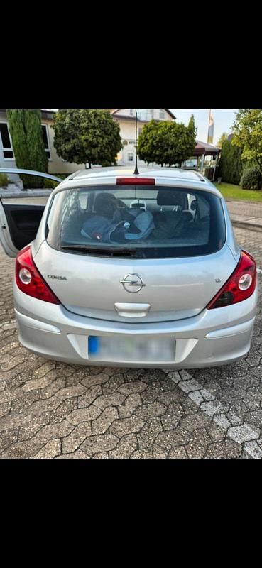 Gebraucht Opel Corsa 80 PS (58 kW) 2008 Kleinwagen