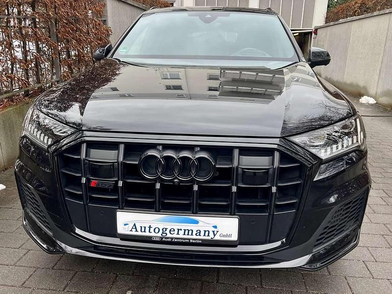 Gebraucht Audi SQ7 Ambiente 435 PS (319 kW) 2021 Schwarz SUV