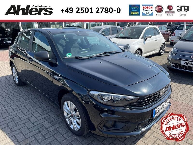 Cinema schwarz Gebraucht 2024 Fiat Tipo Life Limousine | 21.990 € (Fairer Preis) - Bild 1/4