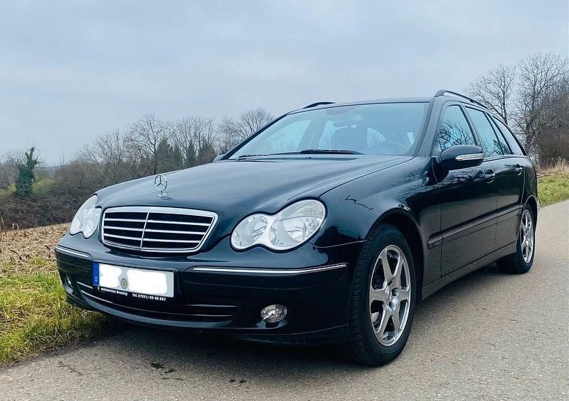 Gebraucht Mercedes C200 Avantgarde 163 PS (119 kW) 2005 Schwarz Kombi