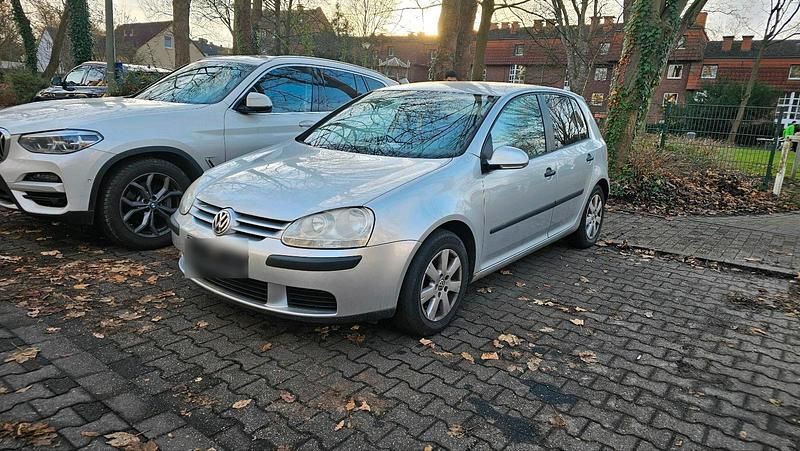 Gebraucht VW Golf IV 110 PS (80 kW) 2005 Silber Kombi