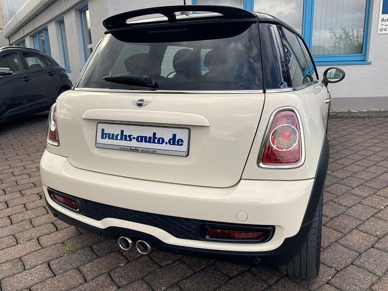 Gebraucht Mini Cooper S 184 PS (135 kW) 2014 Pepper white Kleinwagen