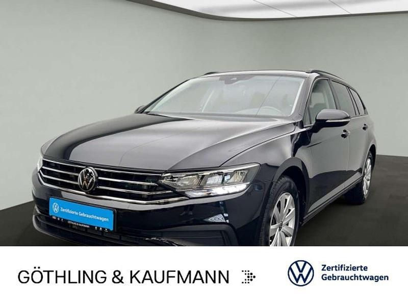 Schwarz Gebraucht 2023 VW Passat Basis Kombi | 26.980 € (Guter Preis) - Bild 1/3