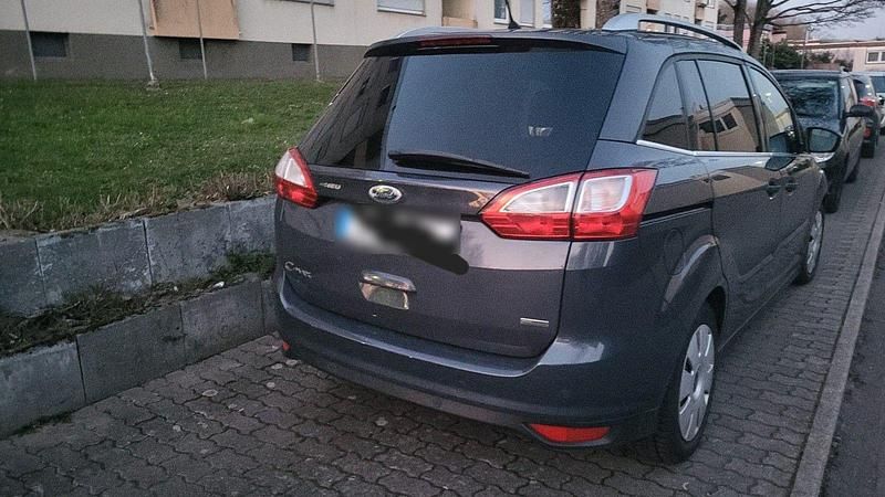 Gebraucht Ford C-MAX Titanium 150 PS (110 kW) 2011 Grau Van / Kleinbus