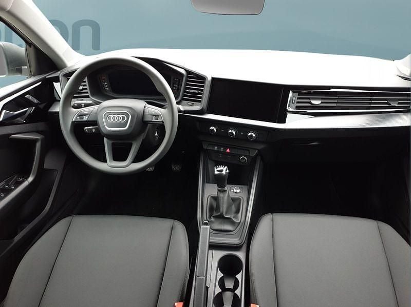 Gebraucht Audi A1 Sportback 95 PS (69 kW) 2023 Weiß Kleinwagen