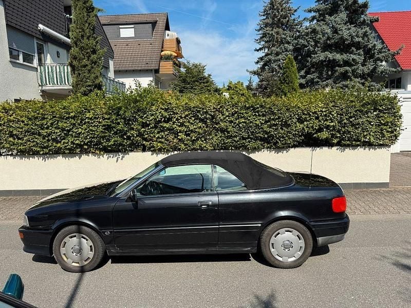Schwarz Gebraucht 1995 Audi 90 Limousine | 2.500 € - Bild 1/4