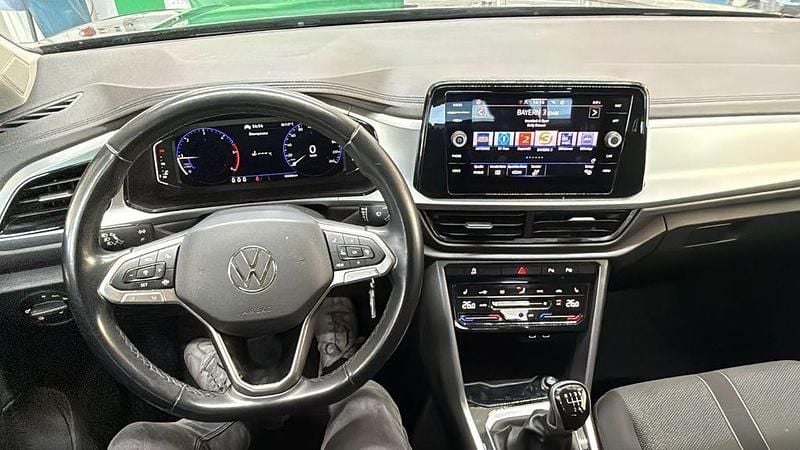 Gebraucht VW T-Roc Life 116 PS (85 kW) 2022 Schwarz SUV