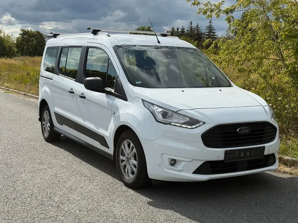 Gebraucht Ford Grand Tourneo Connect 120 PS (88 kW) 2019 Frozen white Van / Kleinbus
