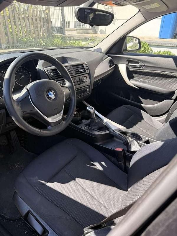 Second-hand BMW 114 102 CP (75 kW) 2012 Hatchback