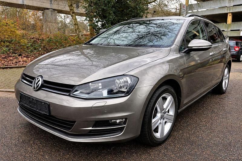 Gebraucht VW Golf VII 110 PS (80 kW) 2015 Grau Limousine