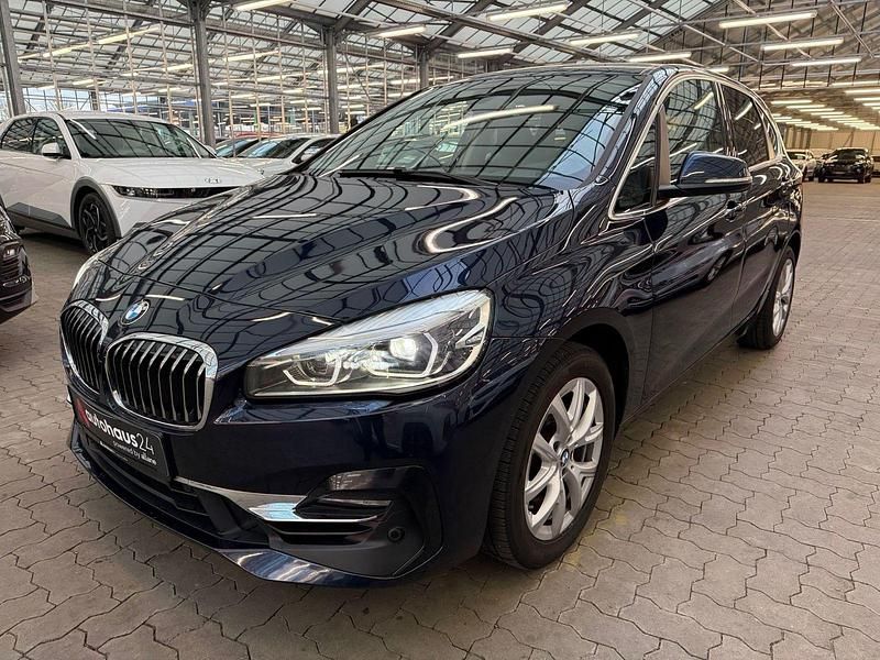 Gebraucht BMW 220 Luxury Line 192 PS (141 kW) 2018 Blau Kombi