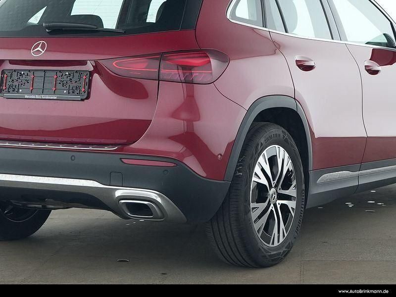 Gebraucht Mercedes GLA200 Progressive 163 PS (119 kW) 2024 Manufaktur lack manufaktur pat SUV