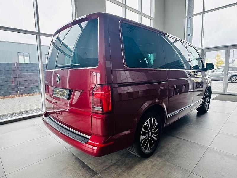 Usado VW Multivan 150 HP (110 kW) 2020 Vermelho Monovolume