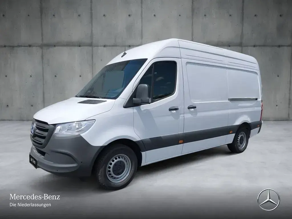 Gebraucht Mercedes Sprinter 150 PS (110 kW) 2025 Weiß Van