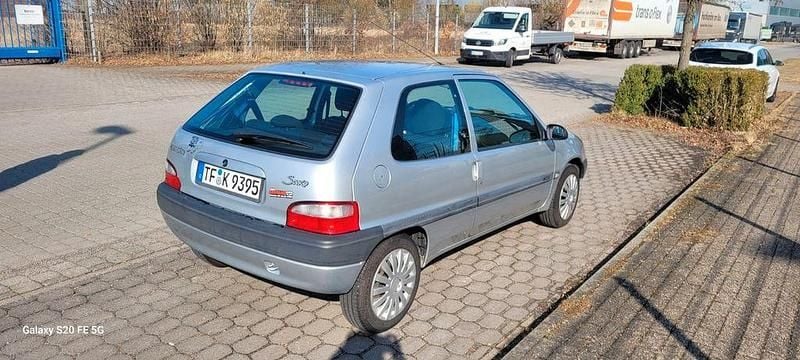 Gebraucht Citroën Saxo 60 PS (44 kW) 2002 Silber Kleinwagen