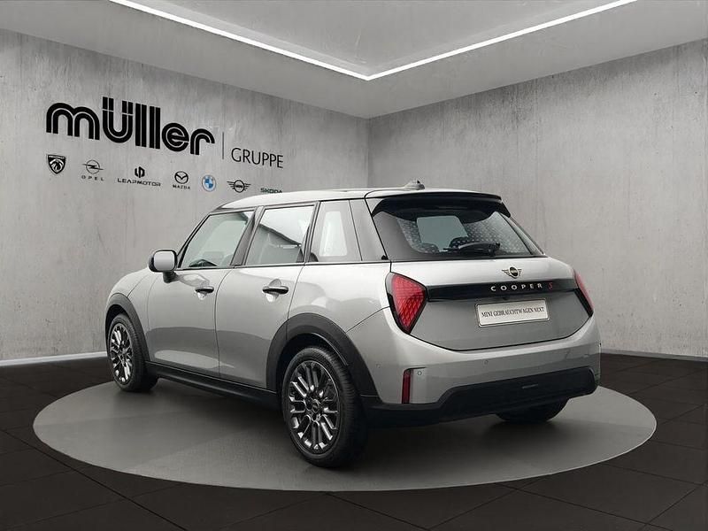 Gebraucht Mini Cooper S Classic 204 PS (150 kW) 2025 Melting silver iii Kleinwagen