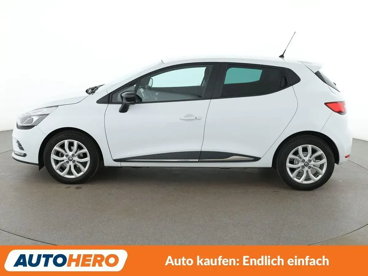 Gebraucht Renault Clio V Collection 76 PS (55 kW) 2020 Weiß Kleinwagen