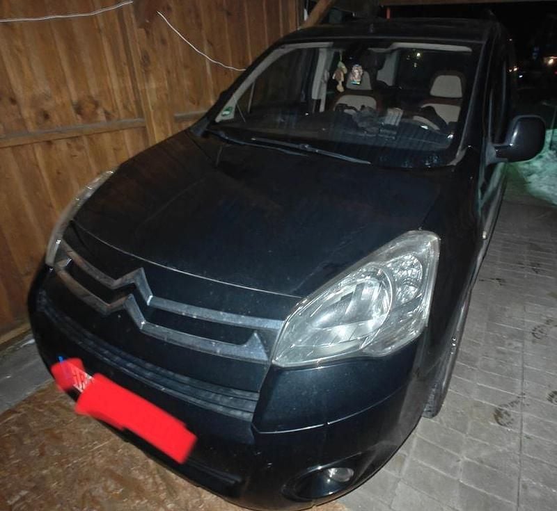 Schwarz Gebraucht 2009 Citroën Berlingo Van / Kleinbus | 3.900 € (Fairer Preis) - Bild 1/3