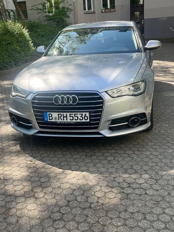 Second-hand Audi A6 218 CP (160 kW) 2016 Gri Berlinǎ