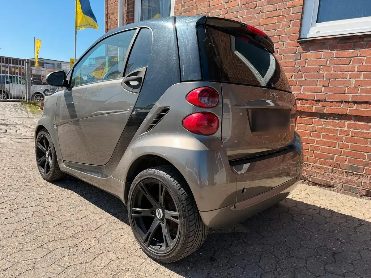 Usata Smart ForTwo Coupé 84 CV (61 kW) 2009 Marrone Coupé