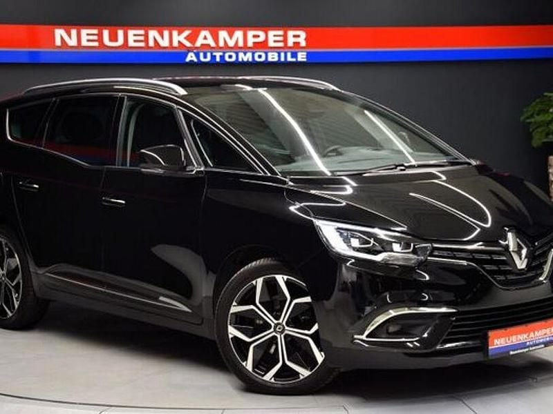 Schwarz Gebraucht 2022 Renault Scénic IV Techno Van / Kleinbus | 21.990 € (Fairer Preis) - Bild 1/4