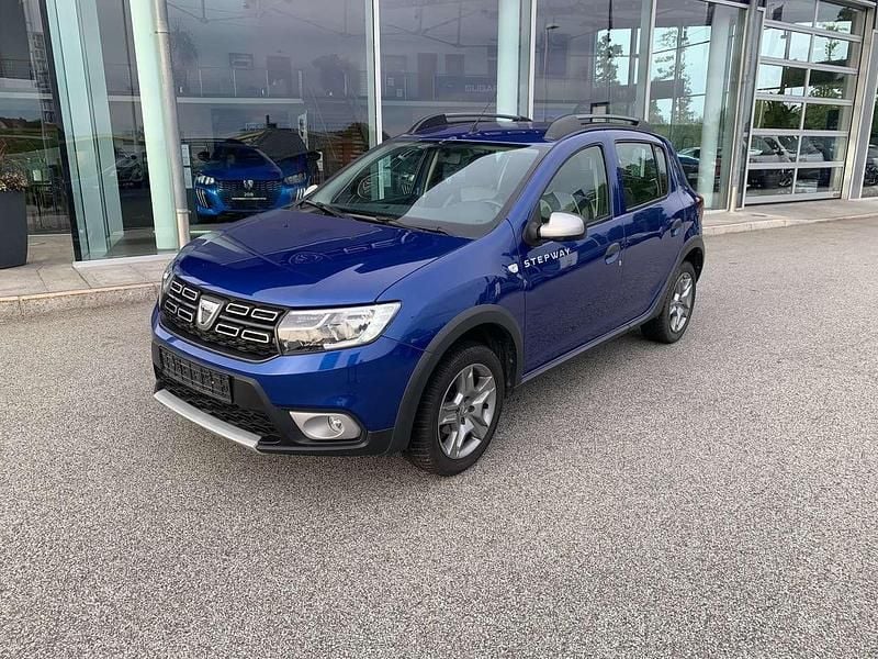 Blau Gebraucht 2020 Dacia Sandero Stepway Kleinwagen | 10.500 € (Superpreis) - Bild 1/4