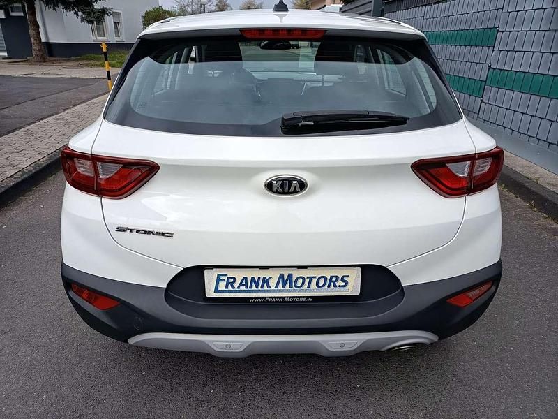 Gebraucht Kia Stonic Edition 7 84 PS (61 kW) 2018 Weiß SUV