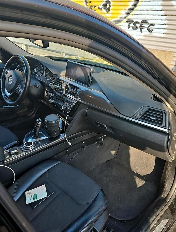 Usata BMW 320 184 CV (135 kW) 2014 Nero Station wagon