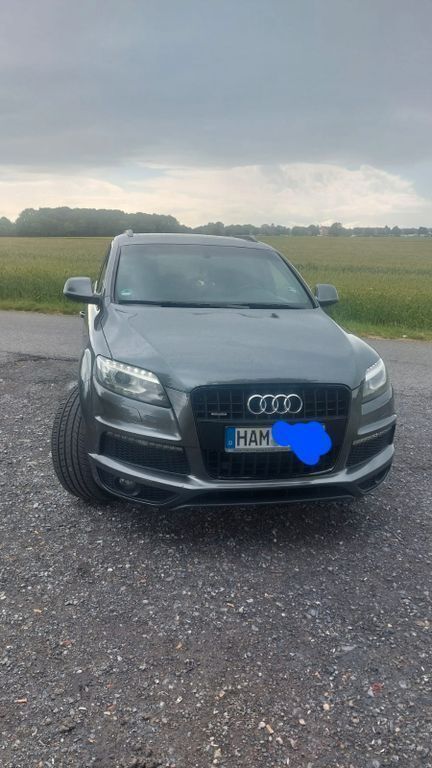 Grau Gebraucht 2014 Audi Q7 S-Line SUV | 16.000 € (Superpreis) - Bild 1/4