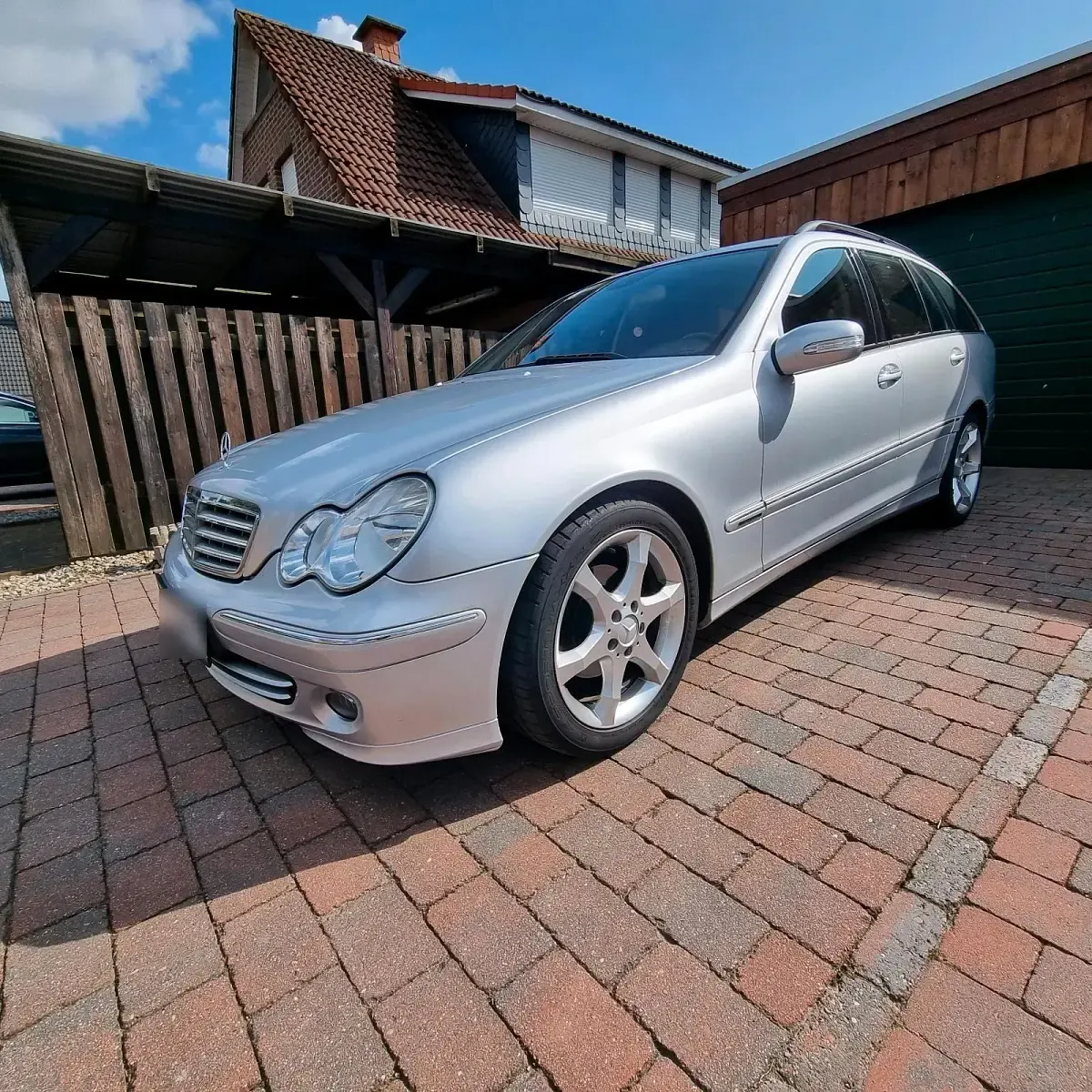 Gebraucht Mercedes C220 Elegance 150 PS (110 kW) 2006 Silber Kombi